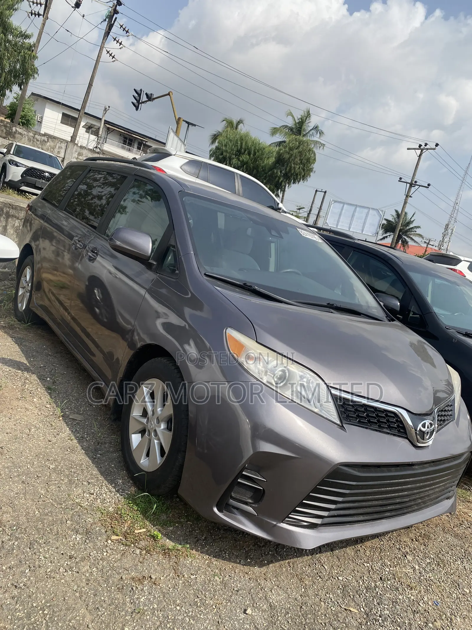 Toyota Sienna 2018 Gray