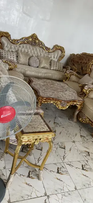 Royal Antique Sofa King’s Design