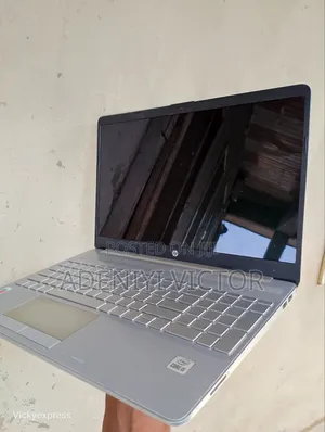 Laptop HP 15 8GB Intel Core 5 HDD 1T
