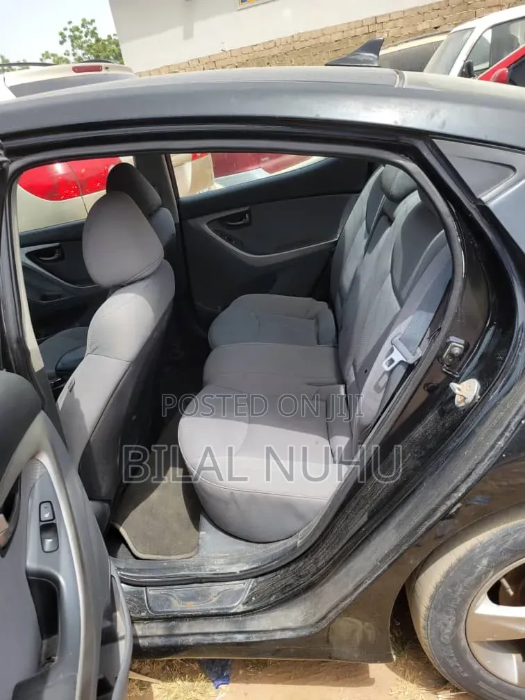 Hyundai Elantra 2013 Black