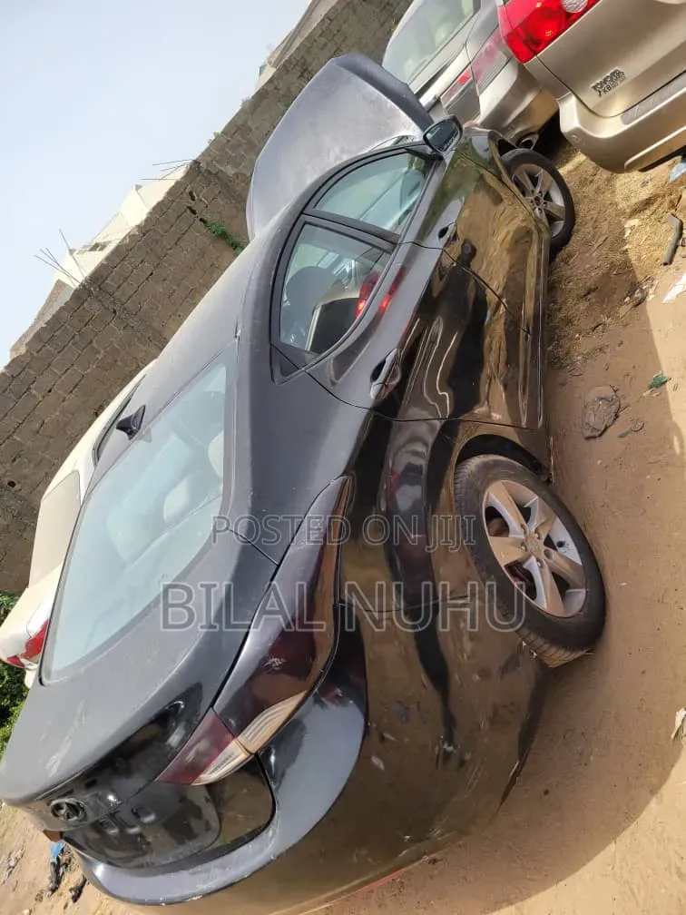 Hyundai Elantra 2013 Black