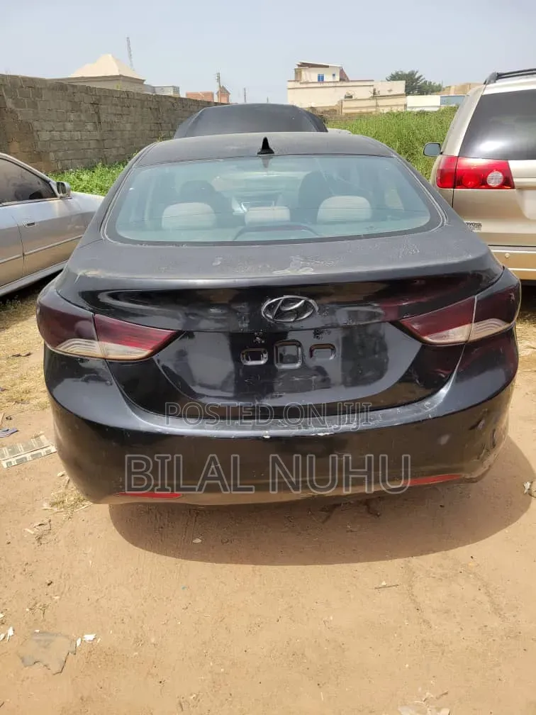 Hyundai Elantra 2013 Black