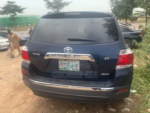 Toyota Highlander 2008 Blue