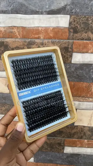 Gold Cluster Lash Tray