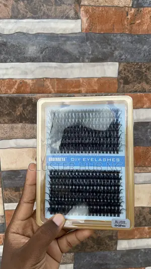 Gold Cluster Lash Tray