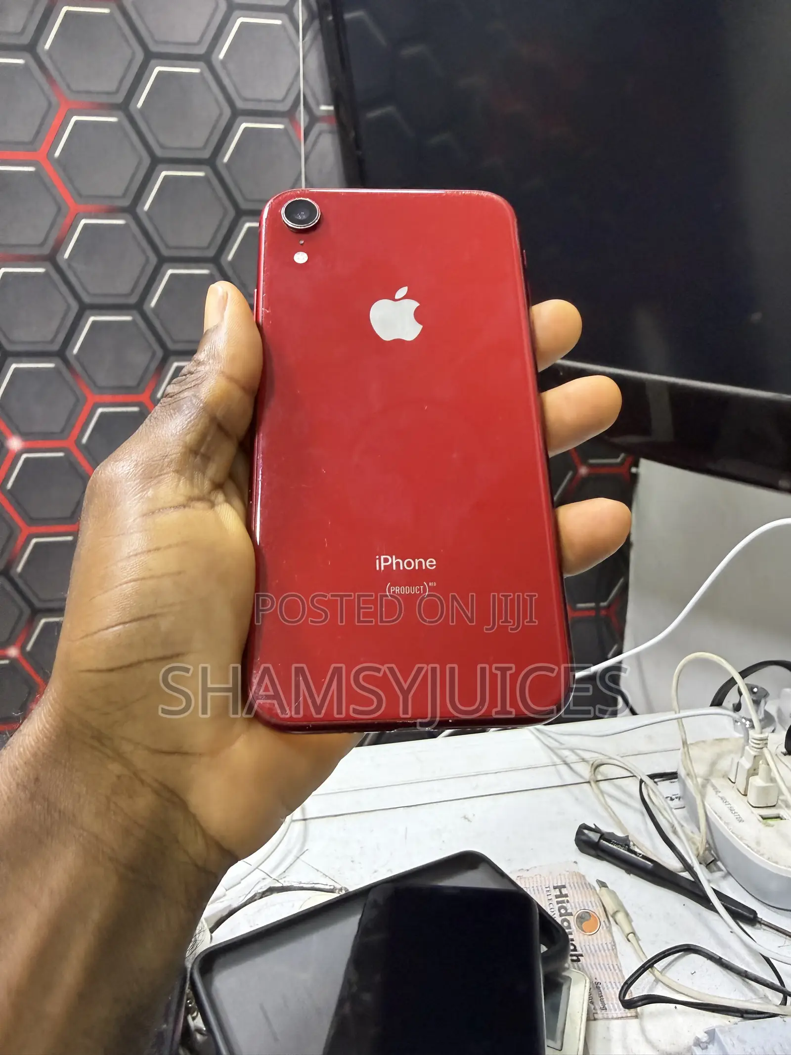 Apple iPhone XR 64 GB Red