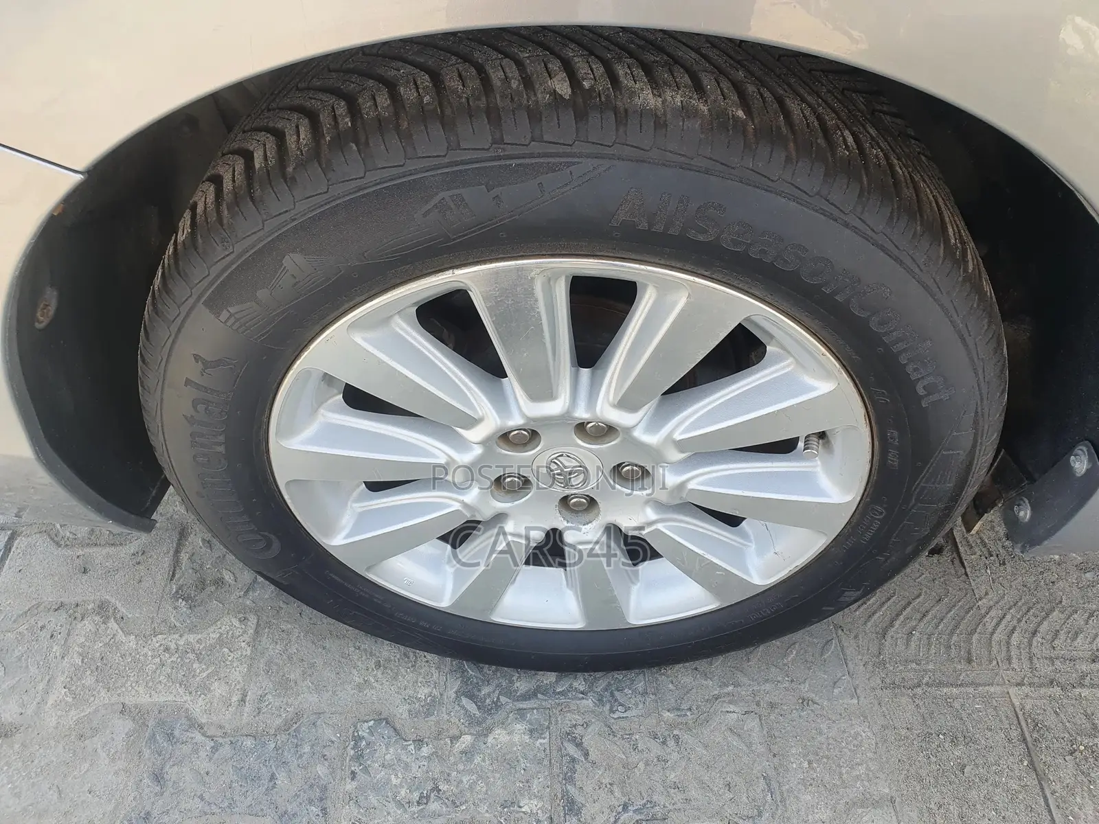 Toyota Sienna 2011 Blue