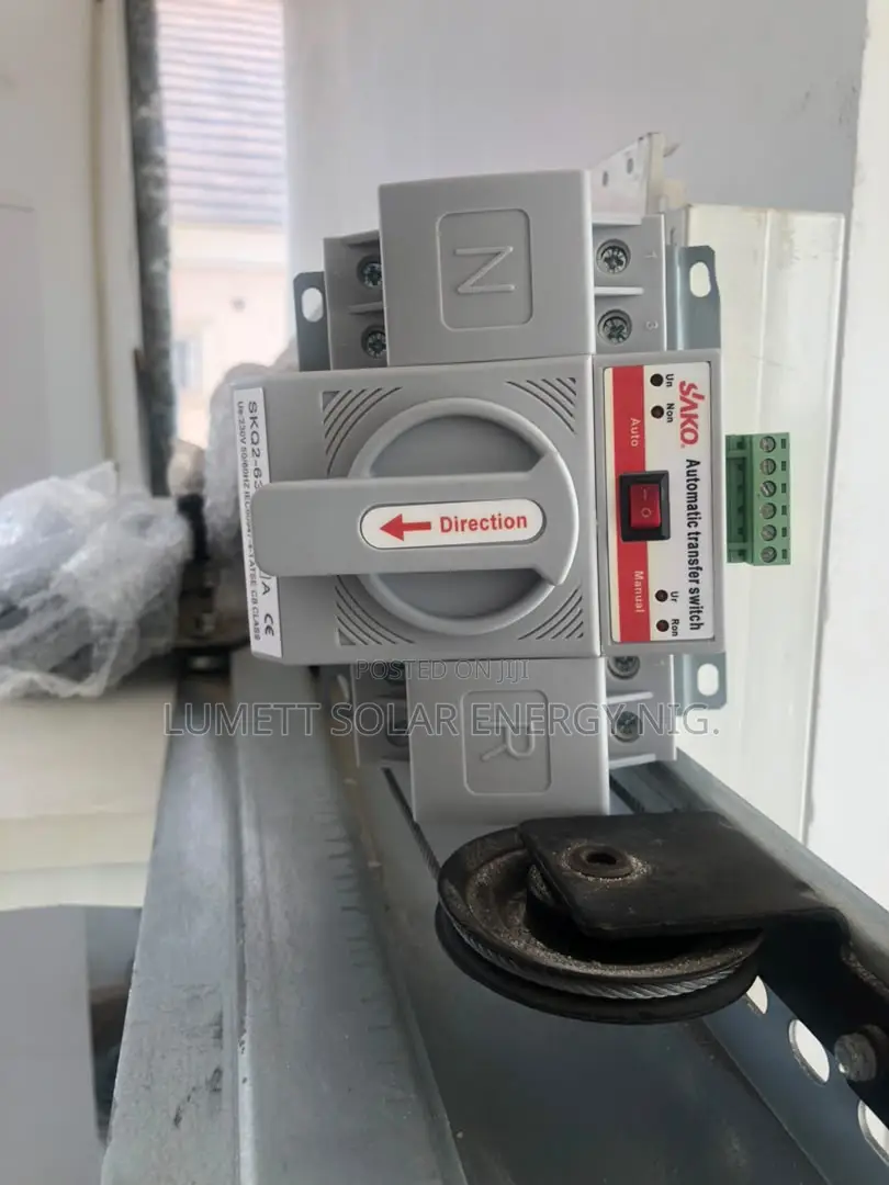 Sako Automatic Power Source Changeover Switch for Energy Systems