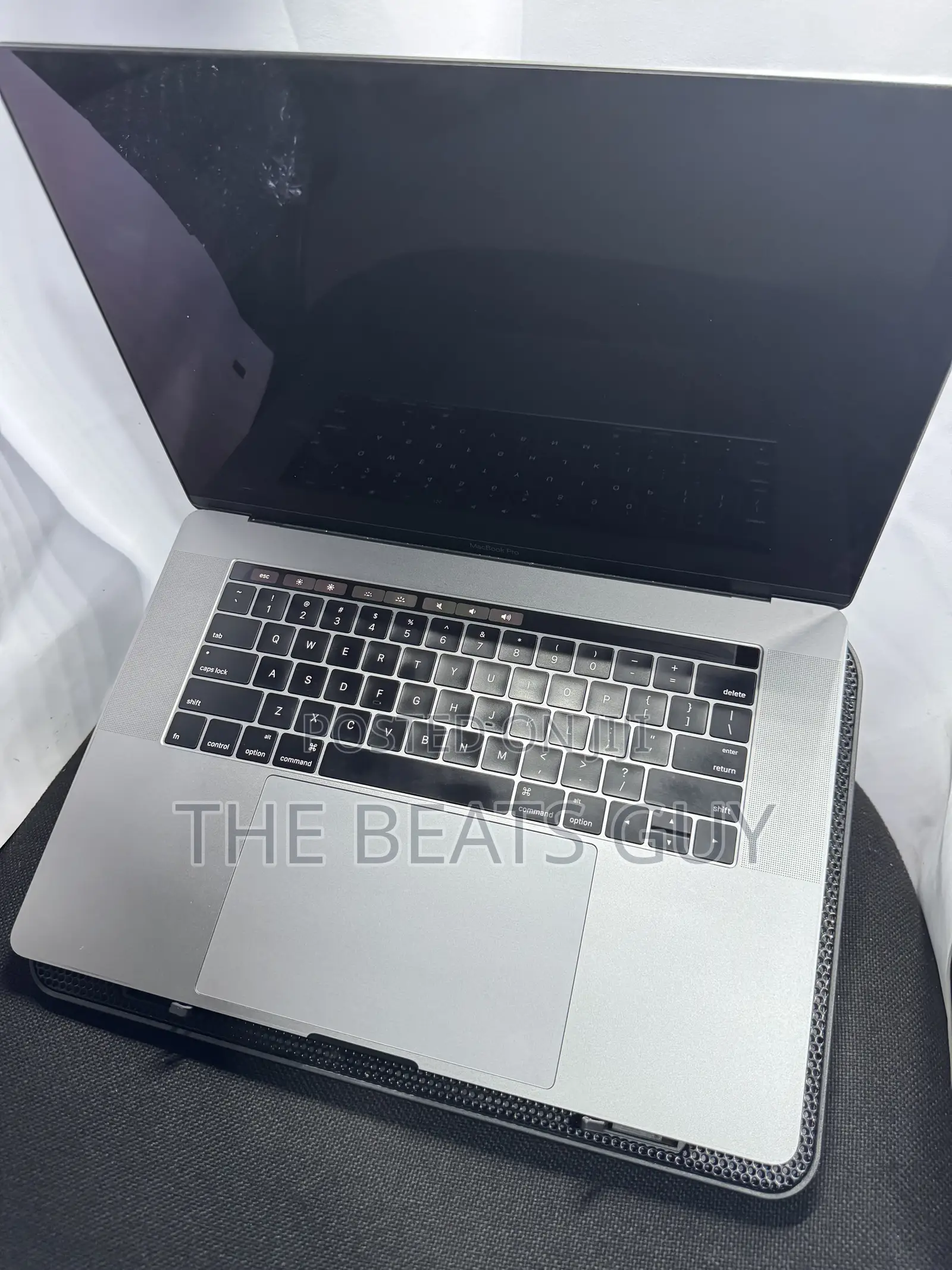 Laptop Apple MacBook Pro 2016 16GB Intel Core i7 SSD 512GB