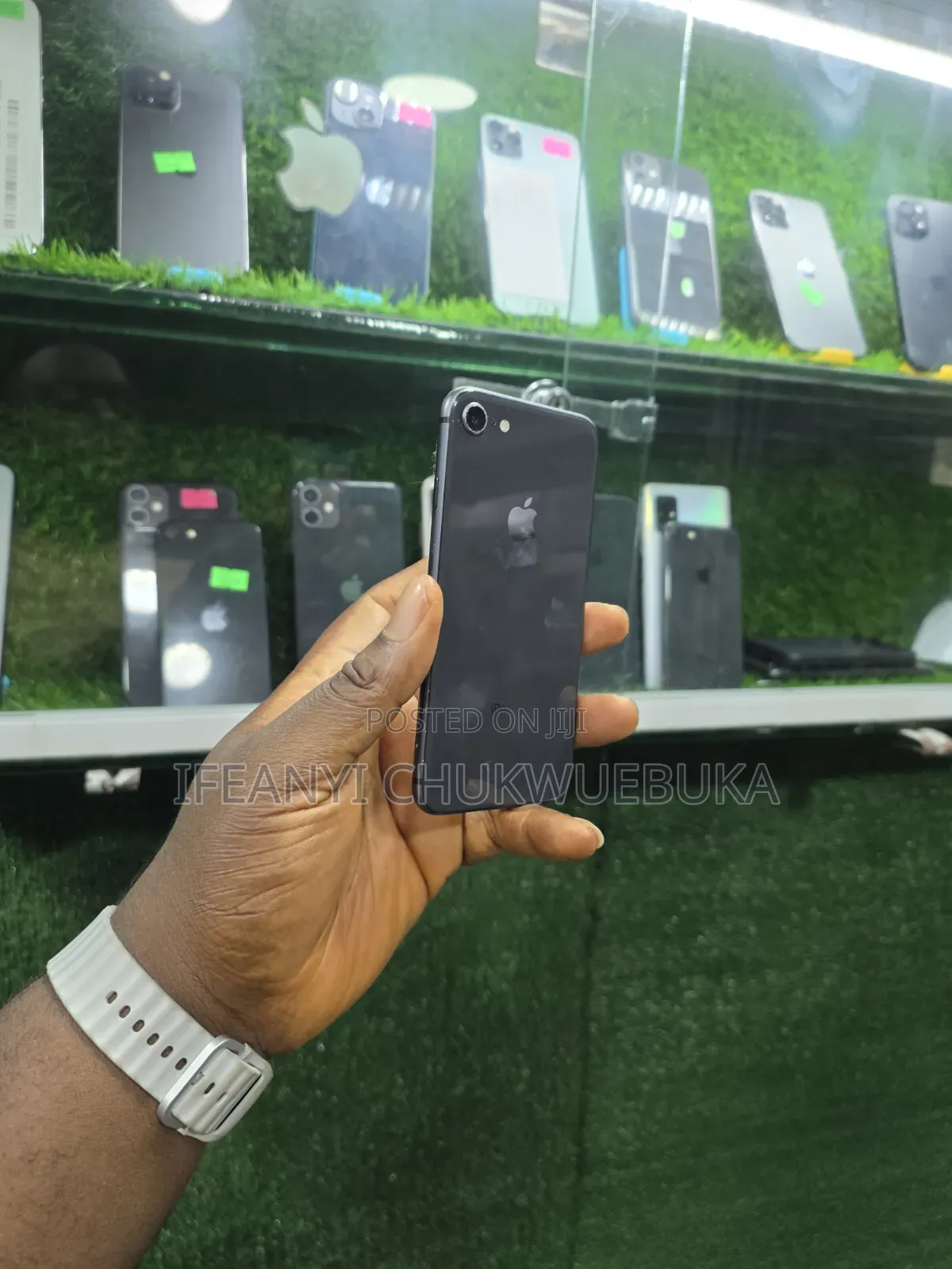 Apple iPhone 8 64 GB Black