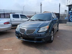 Pontiac Vibe 2006 Green
