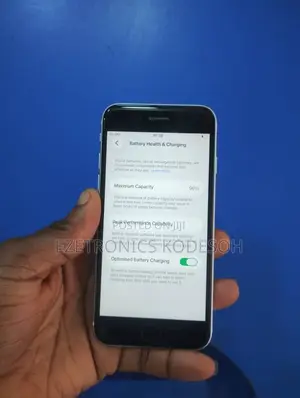 Apple iPhone SE (2020) 128 GB White