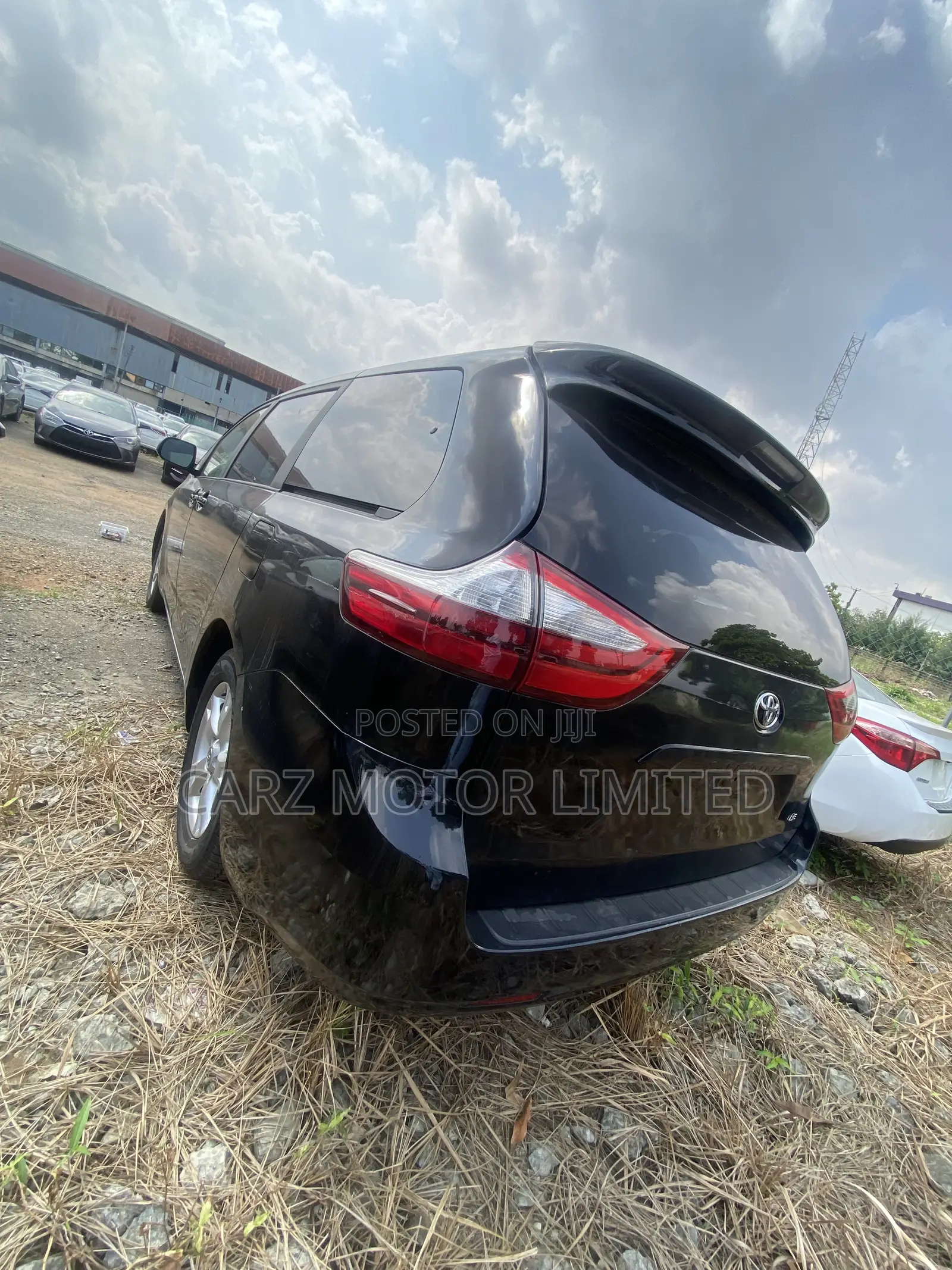 Toyota Sienna 2015 Black