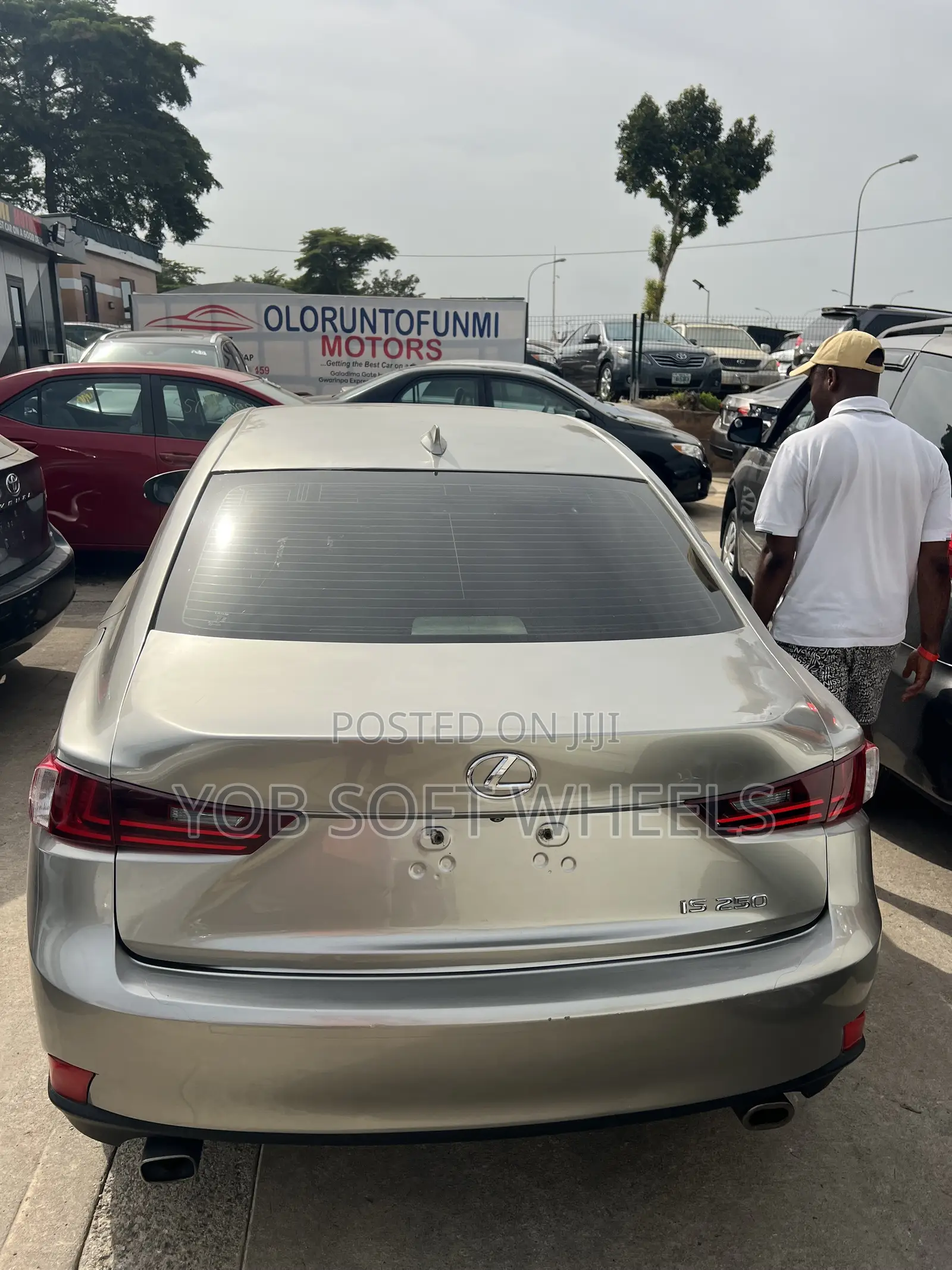 Lexus IS 250 2015 Gray
