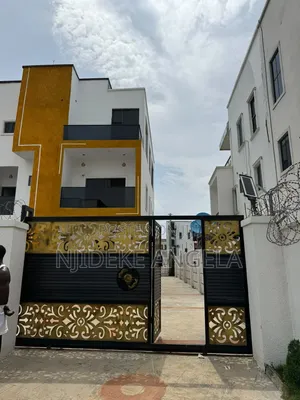 Furnished 4bdrm Duplex in Life Camp for sale