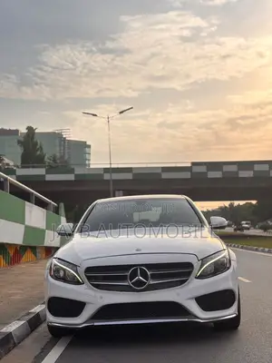 Mercedes-Benz C400 4Matic AWD Sedan (3.0L V6 7A) 2015 White