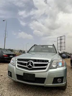 Mercedes-Benz GLK-Class 350 4MATIC 2012 Green