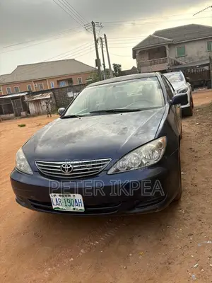 Toyota Camry LE 4dr Sedan (2.4L 4cyl 4A) 2004 Blue