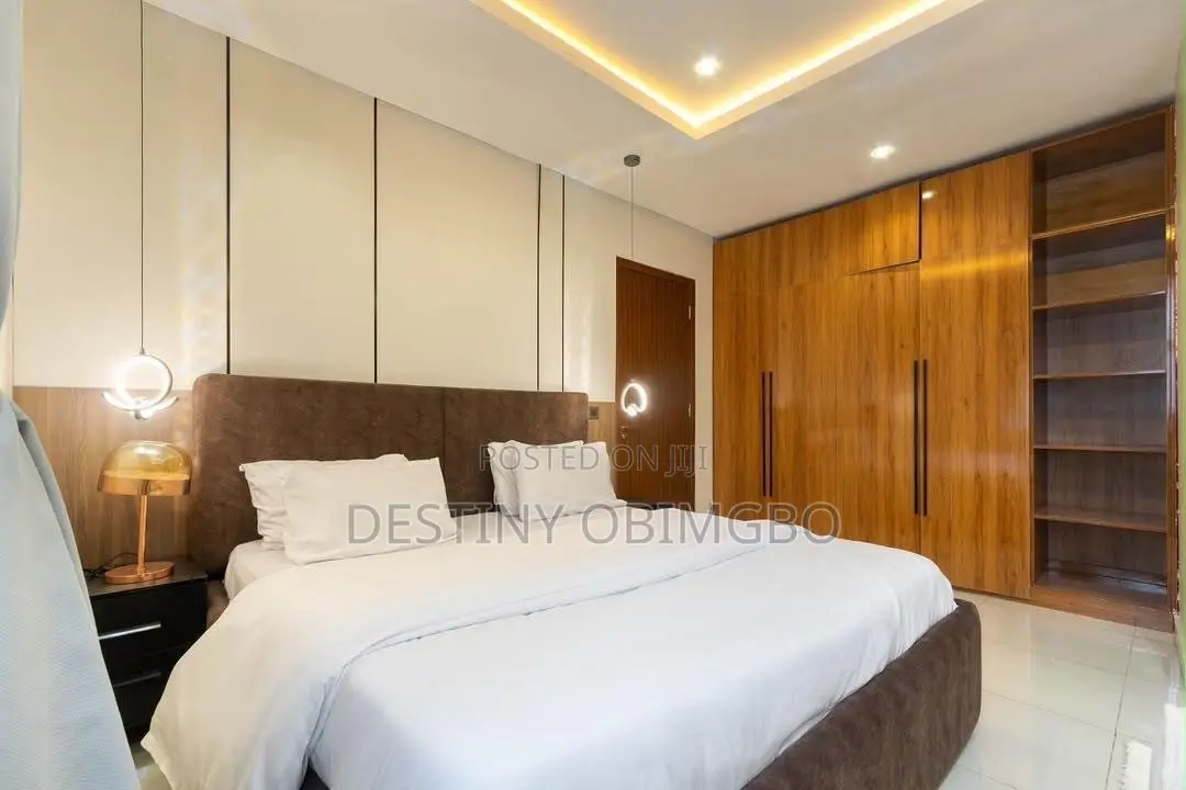WILLOW GROVE - Stunning 2 Bedroom Maisonette