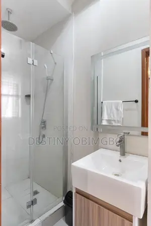 WILLOW GROVE - Stunning 2 Bedroom Maisonette