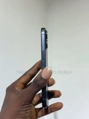 Apple iPhone 16 128 GB Black