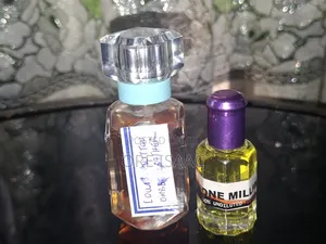 Perfume Oils/ Perfumes
