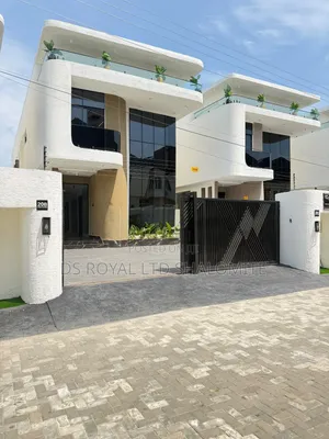 5bdrm Duplex in Lekki Phase 1 for sale