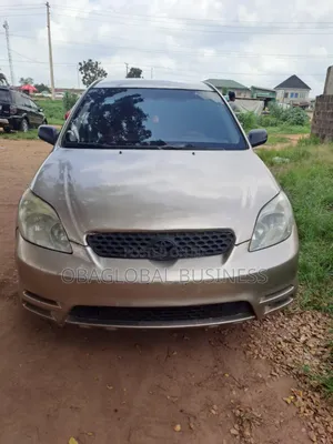 Toyota Matrix 2003 Gold