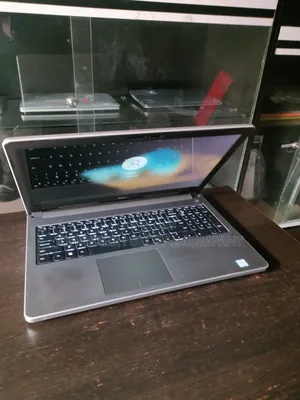 Laptop Dell Inspiron 15 5559 8GB Intel Core i5 SSD 128GB