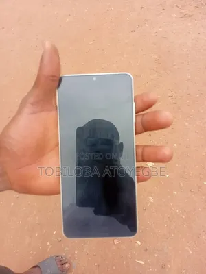 Samsung Galaxy A06 64 GB Gold