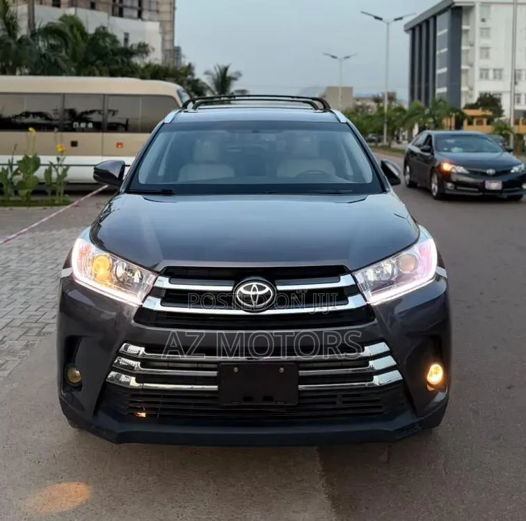 Toyota Highlander 2015 Gray