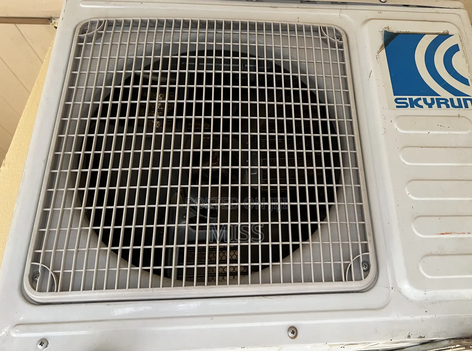 Neatly Used AC