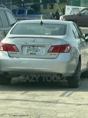 Lexus ES 350 2011 Silver