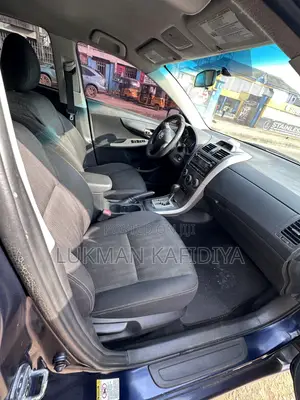 Toyota Corolla 2012 Blue