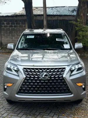 Lexus GX 460 AWD 2023 Gold