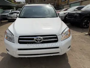 Toyota RAV4 Limited 4dr SUV AWD (2.5L 4cyl 6A) 2014 White