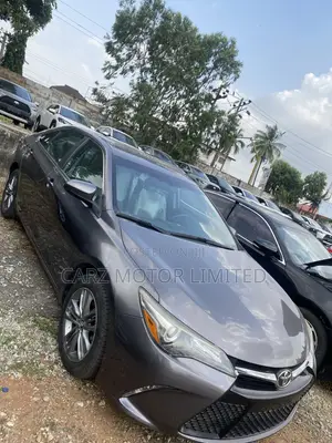 Toyota Camry 2016 Gray