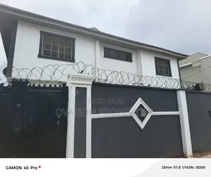 2bdrm Block of Flats in Off Isheri Lasu Road, Igando / Ikotun/Igando