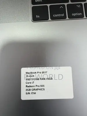 Laptop Apple MacBook Pro 2017 16GB Intel Core i7 SSD 512GB