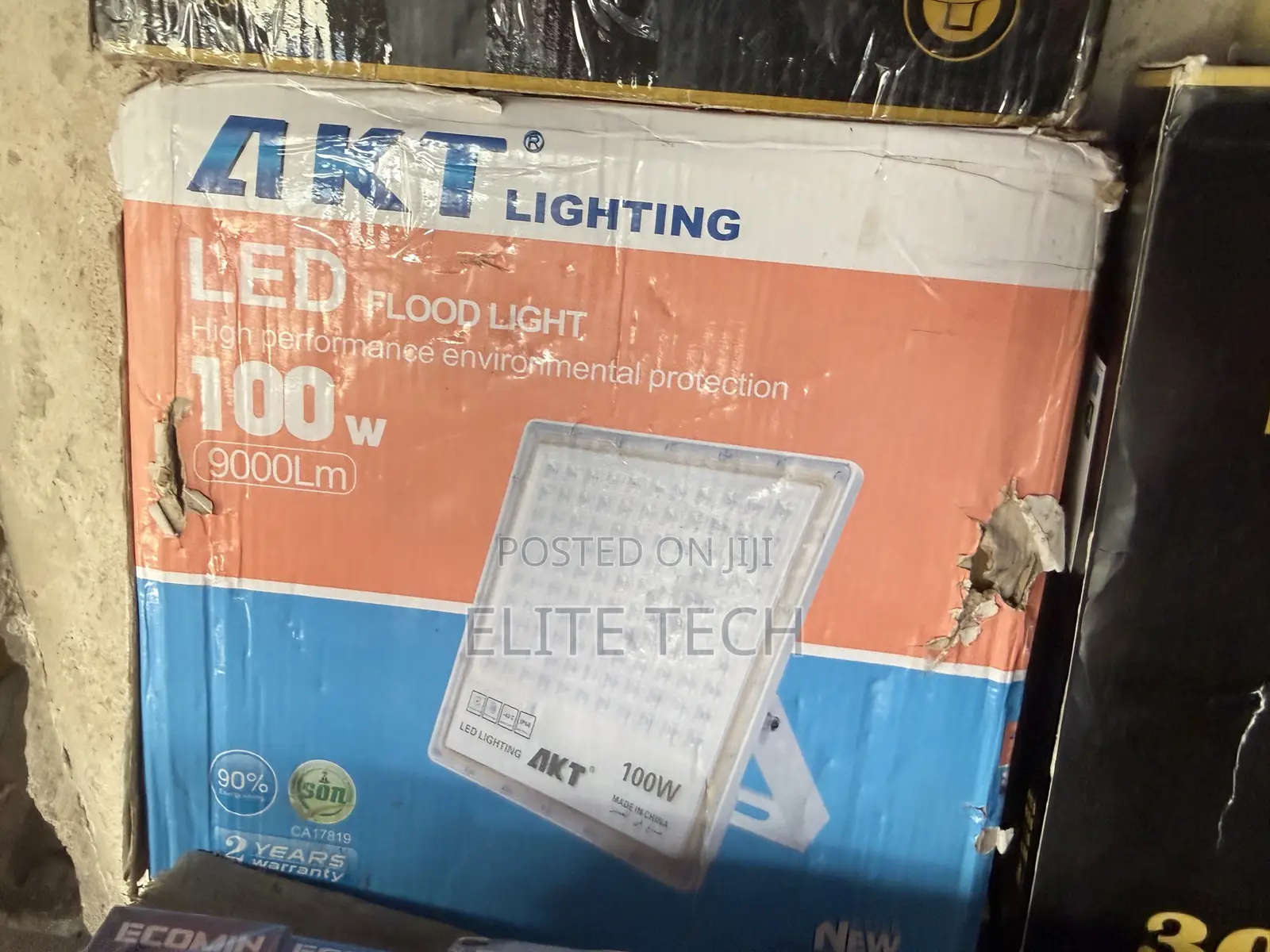 Authentic 100W AKT Heavy Duty LED Security Floodlight (Daylight)