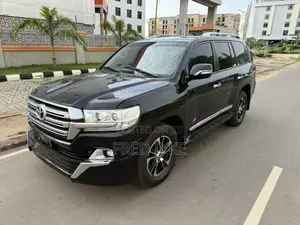 Toyota Land Cruiser 2012 Black