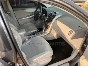 Toyota Corolla 2013 Gray