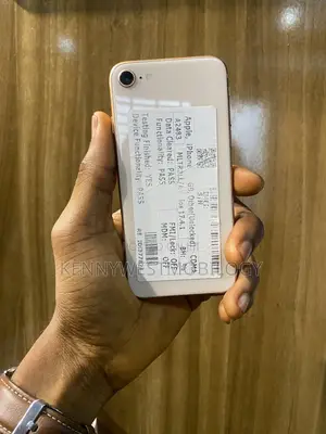 Apple iPhone 8 64 GB Gold