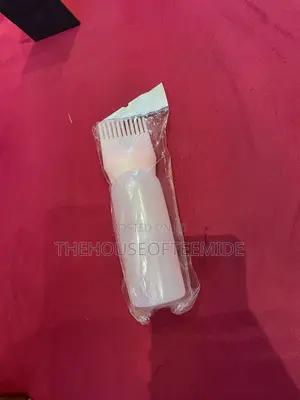 Comb Spraying Bottle for Easy Detangling