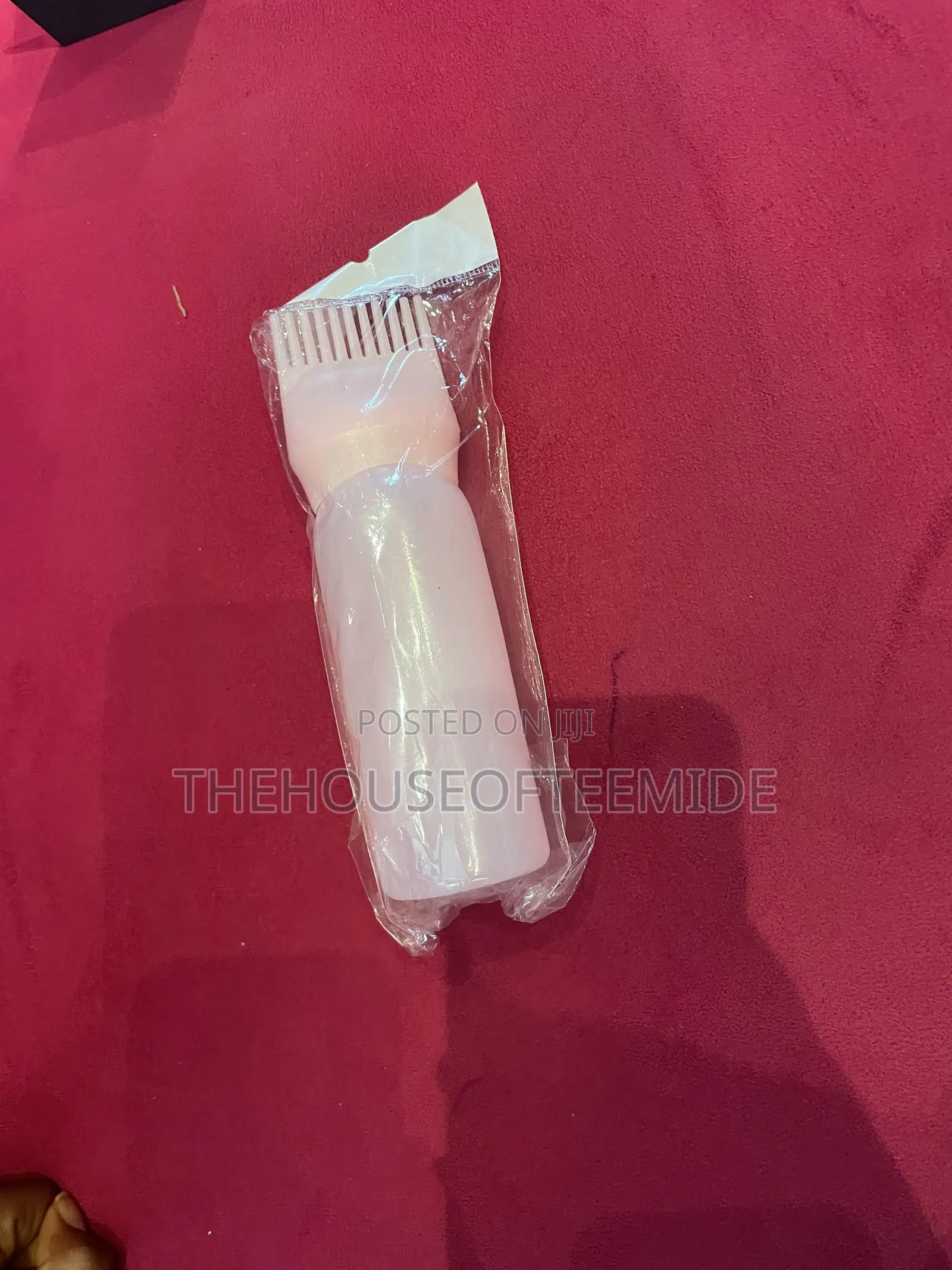 Comb Spraying Bottle for Easy Detangling