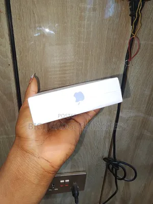 Apple iPhone 18 Pro Max 1 TB Blue