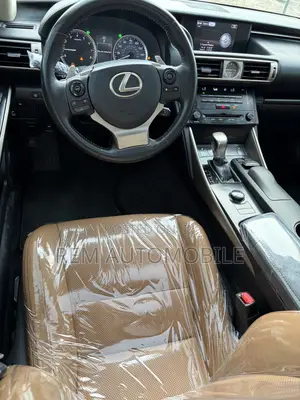 Lexus IS 2014 White