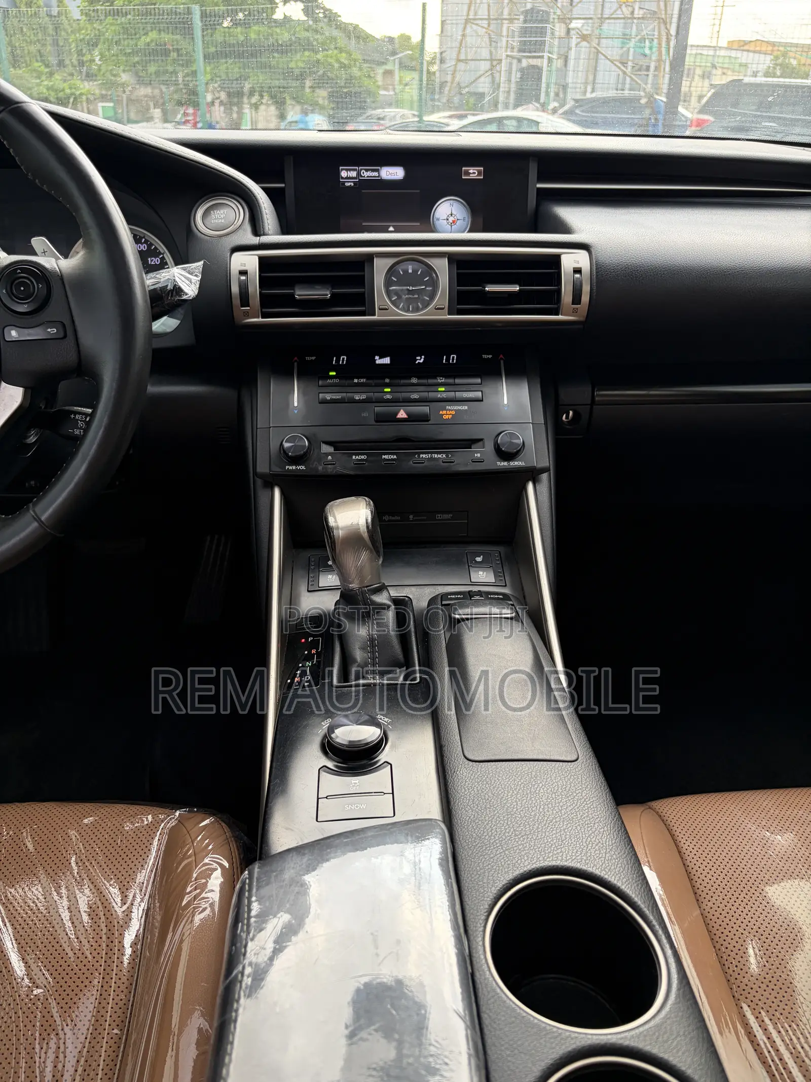 Lexus IS 2014 White