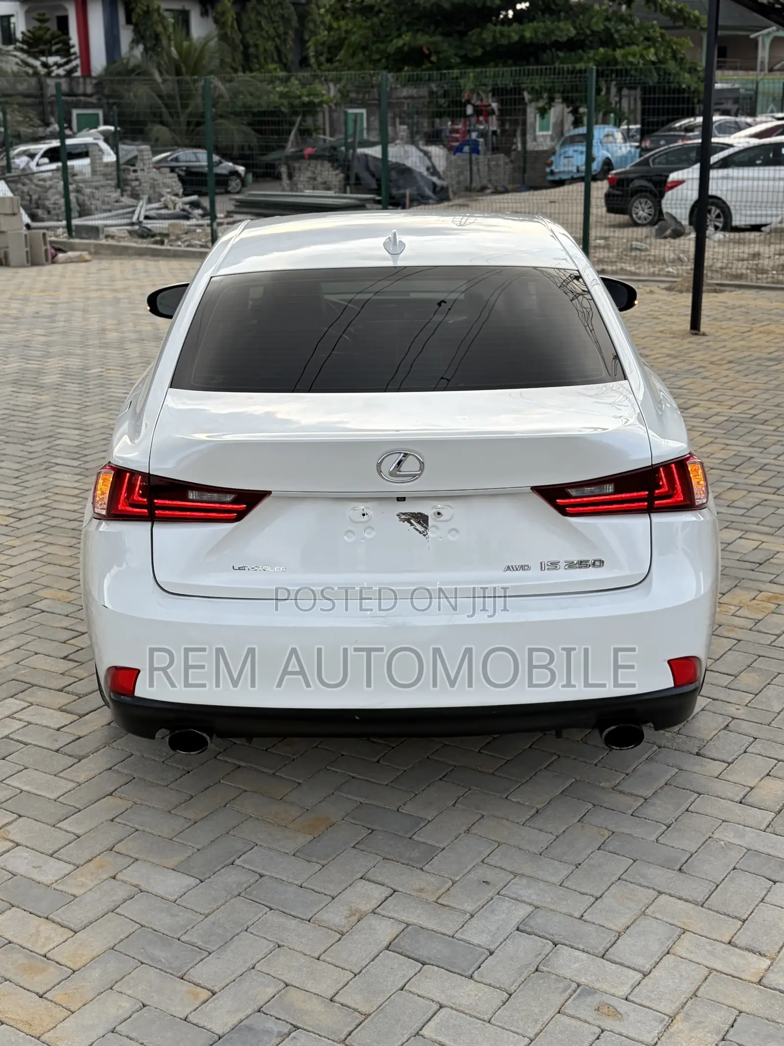 Lexus IS 2014 White
