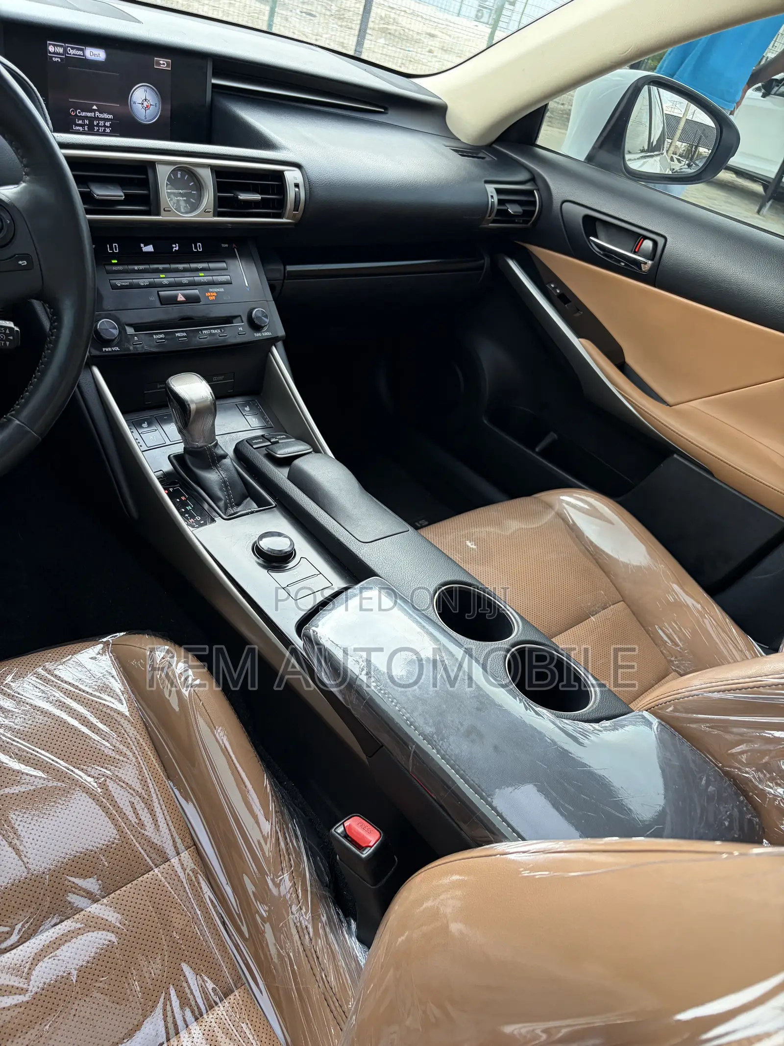 Lexus IS 2014 White